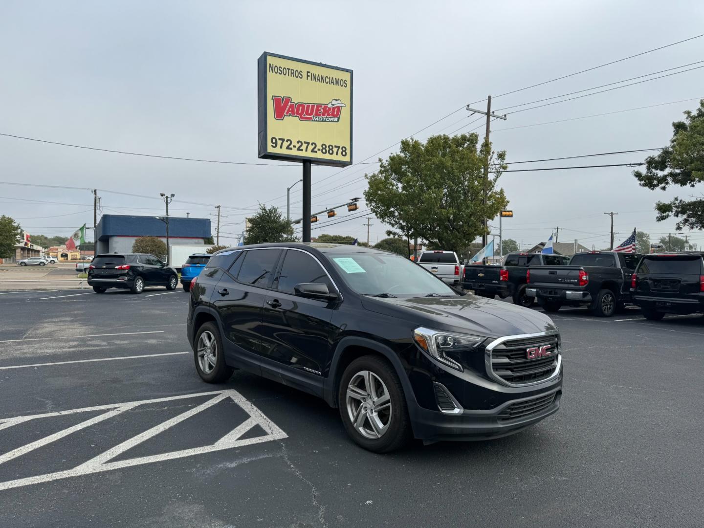 2018 GMC Terrain (3GKALMEX3JL) , located at 945 E. Jefferson Blvd, Dallas, TX, 75203, (214) 943-7777, 32.752514, -96.811630 - Photo#1